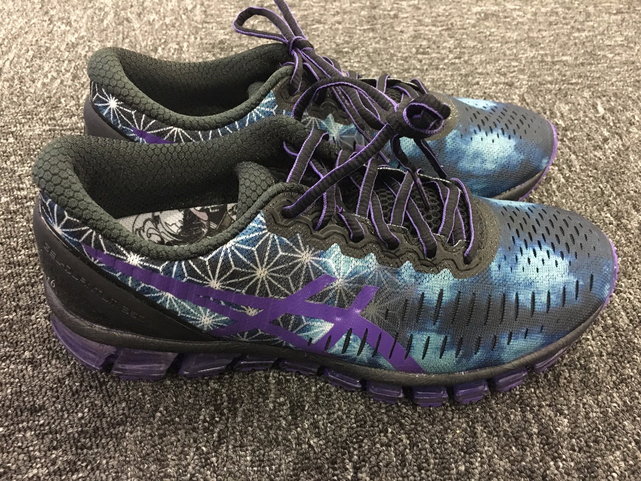 已经买不到了的Ascis东马十周年限量版跑鞋，除了这里