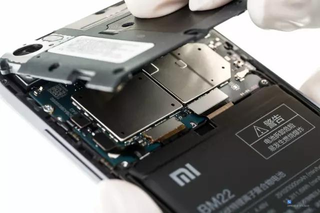 小米5拆解屏幕,小米黑鲨5拆机