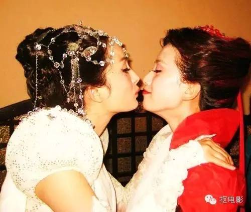 一向低调的隆诗,高调起来10个亿都打不住!