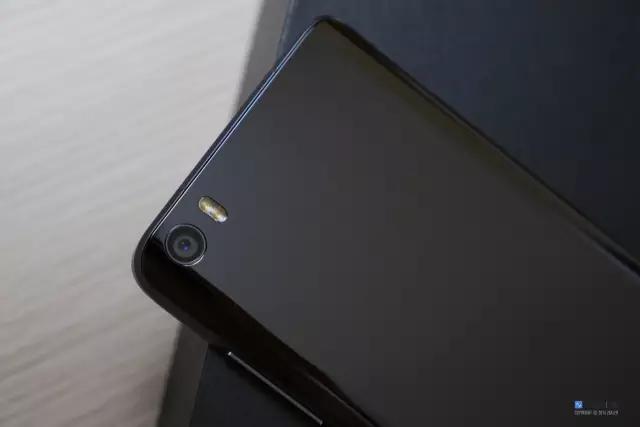 小米5拆解屏幕,小米黑鲨5拆机