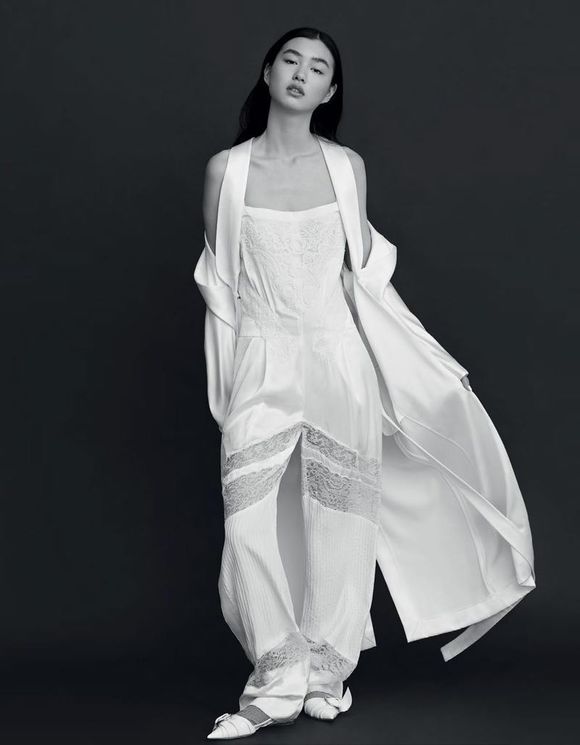 刘雯超模top1,刘雯超模top