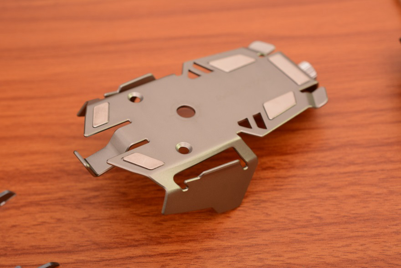 鐙兼淳涓嶆溄娓告垙榧犳爣璇勬祴,閲戝睘鐙傜儹娴嬭瘎