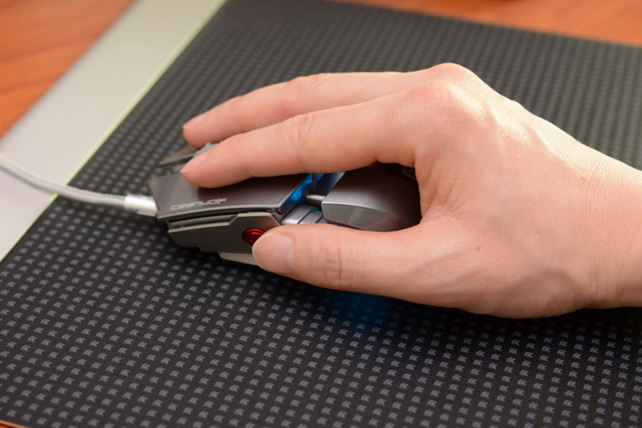 鐙兼淳涓嶆溄娓告垙榧犳爣璇勬祴,閲戝睘鐙傜儹娴嬭瘎