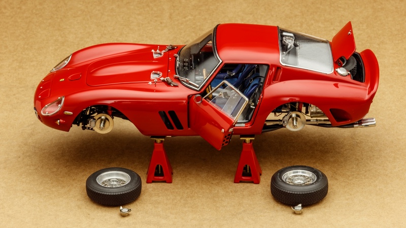 更漂亮还是更好玩,你要哪个,250GTO车模测评