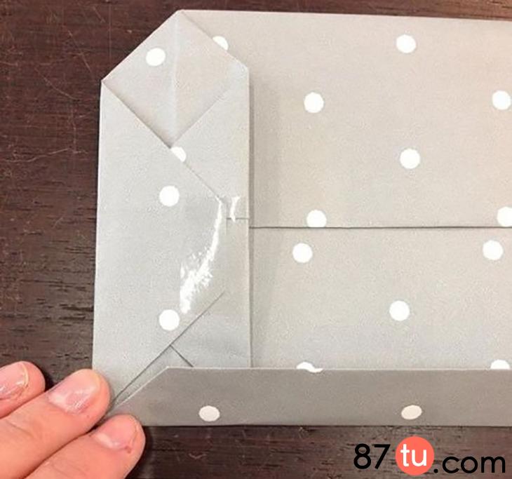 礼品袋的折纸方法简单又实用,礼品袋折纸教程正方纸