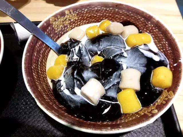 贵阳美食地图及路线,贵阳喷水池地铁站美食街