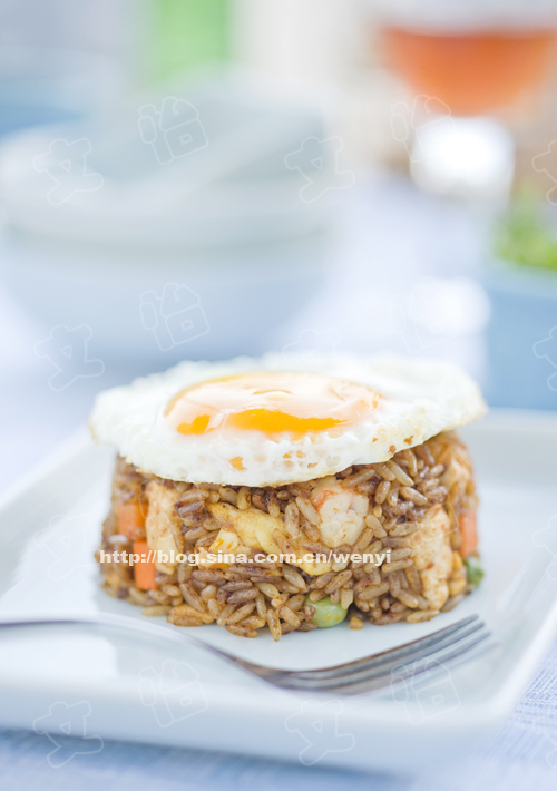 家里的剩米饭怎么用,家里的米饭剩了怎么办教你这样吃