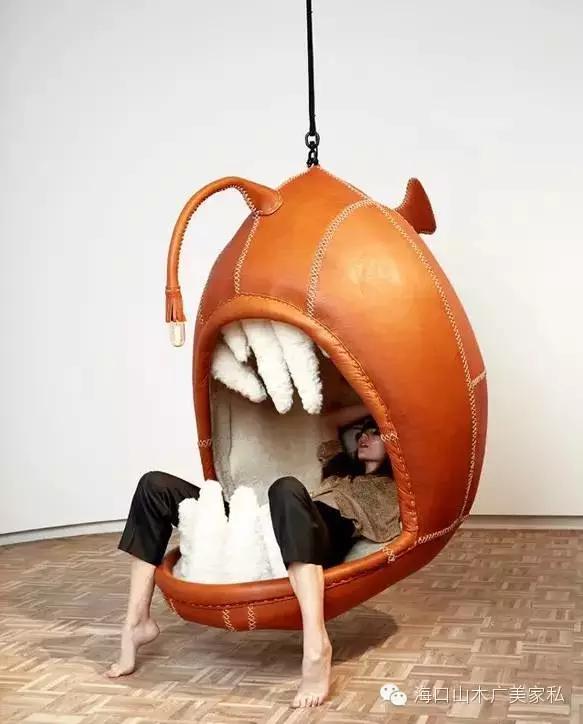 躲在山中偷得浮生半日闲,坐在河边吹吹风偷得浮生半日闲