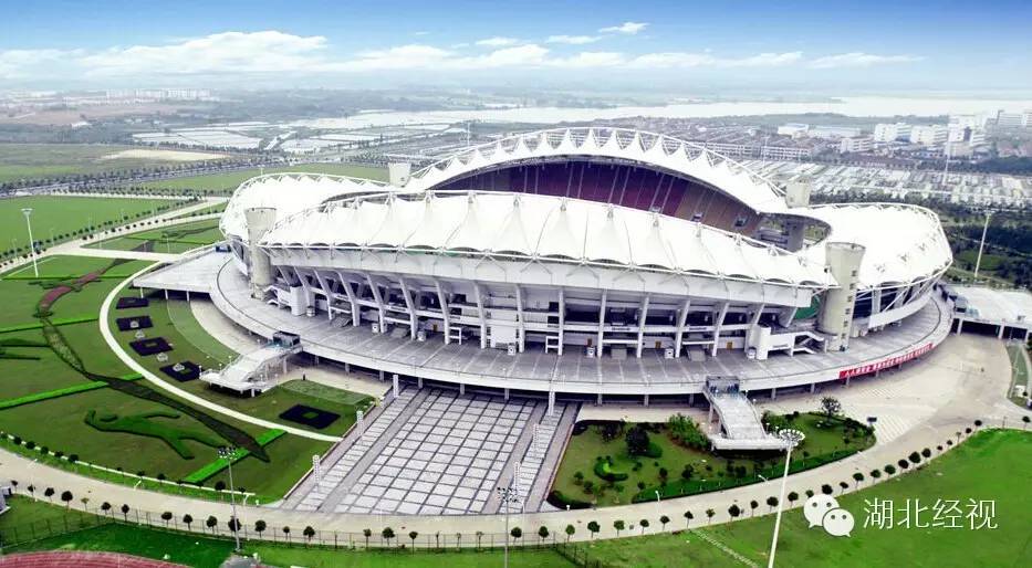武汉最大足球场在哪里,武汉卓尔足球公园