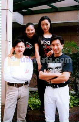 她曾是男神收割机，却因与孙耀威情伤而得抑郁症，现44岁患脑瘤