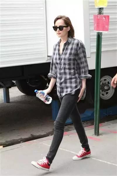 宋慧乔教你如何靠穿衣泡到宋钟基