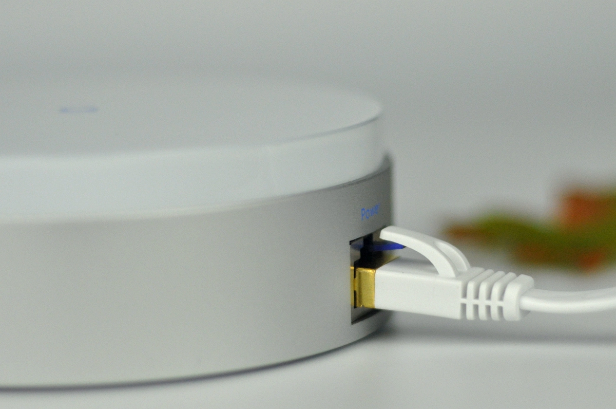 圆润艺术范,有型更有“芯”——必虎路由器上手评测