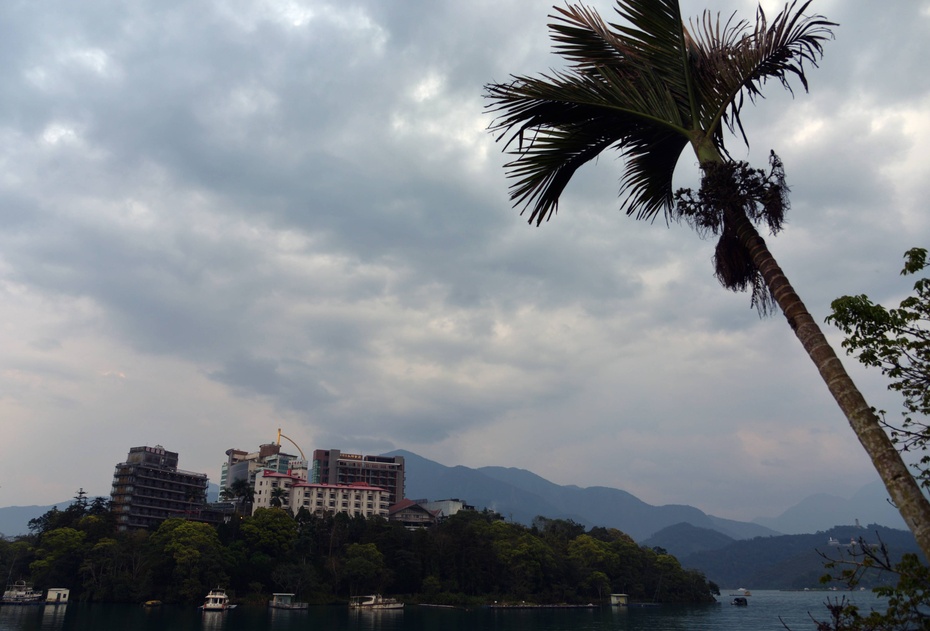 台湾租机车环岛条件,台湾骑行环岛租摩托车多少钱