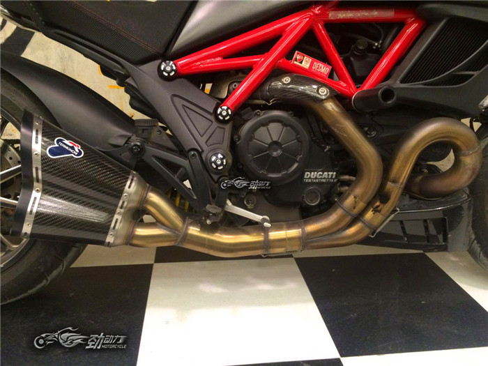 杜卡迪大魔鬼碳纤版怎么调时间,16款杜卡迪大魔鬼碳纤