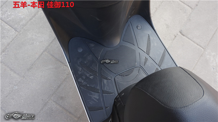 上下班代步踏板摩托车推荐,城市代步小摩托车推荐