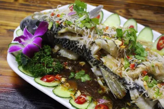 勾魂的黎塘风味烧烤店正在艾特你！约不约？