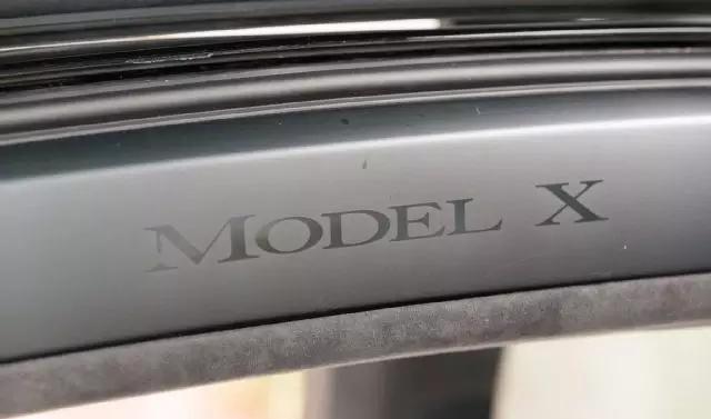 特斯拉12小时试驾modelx,特斯拉modelx2021款plaid版测评