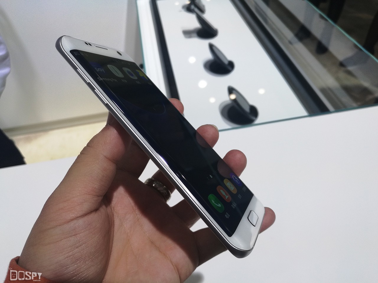 三星GalaxyS7edge多少钱,三星s7edge国行全新报价