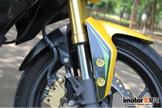 17款五羊本田cb190r属于街车吗,五羊本田cb190r对比豪爵dr300