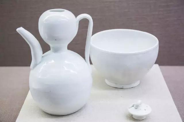 珍品撷英:图读宋元“闲事与雅器”