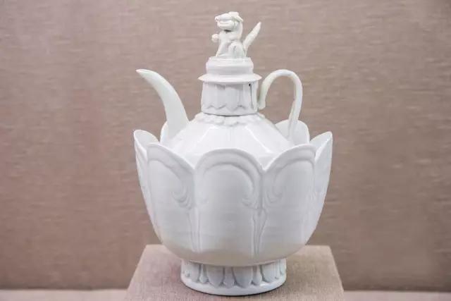 珍品撷英:图读宋元“闲事与雅器”