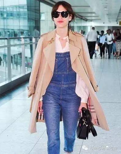 小白t恤男士配西装最帅,小白体恤长袖秋款男