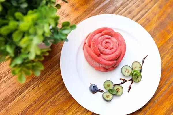 法芙娜巧克力适合做什么,法芙娜巧克力奶油的做法