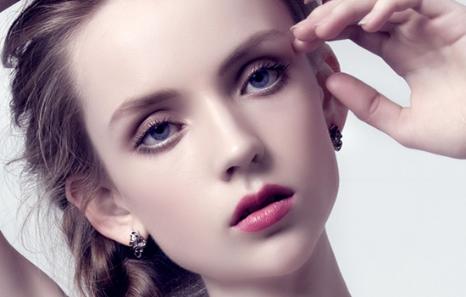 电脑辐射会长痘吗,对电脑辐射过敏症状