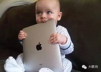 宝宝沉迷电脑游戏怎么办,孩子沉迷ipad该不该怒砸