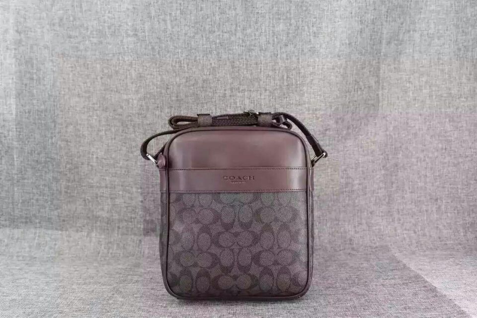 皮带范思哲贵还是gucci贵 (范思哲皮带适合正装还是休闲装)