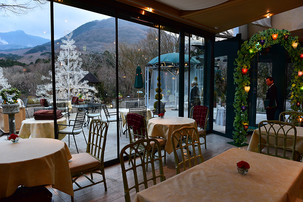 箱根，在玻璃与木头里寻觅艺术