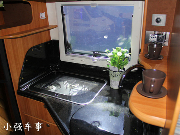 银梦700s,奔驰银梦700s