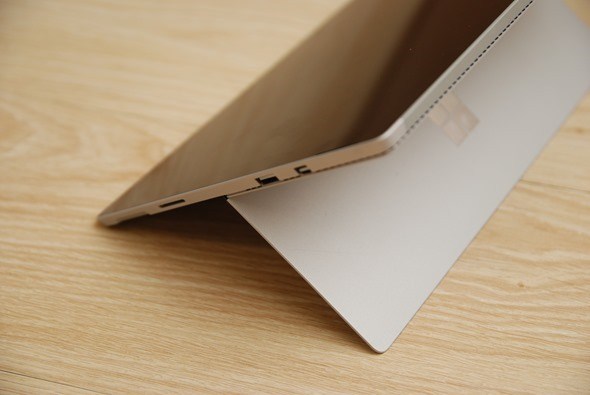 微软surfacepro4触控笔的作用,微软surfacepro4玩cf