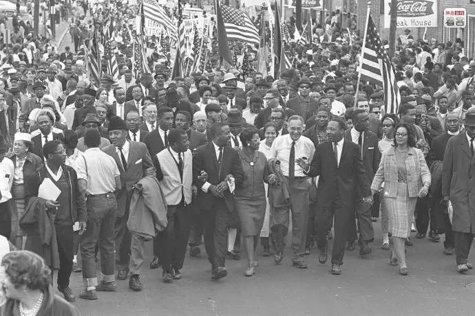 白人成天折腾的时候,黑人兄弟都在干些什么?