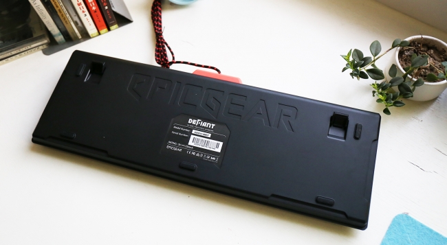 异极战魔者可换轴机械键盘,战魔者机械键盘推荐