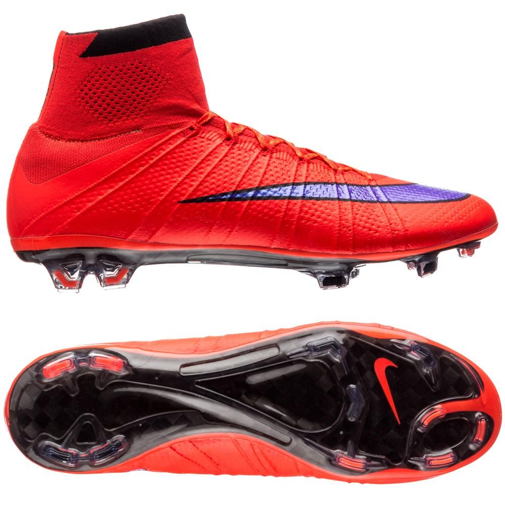 踢球人需看五大经典足球鞋款推荐,足球鞋知识科普之如何挑选足球鞋