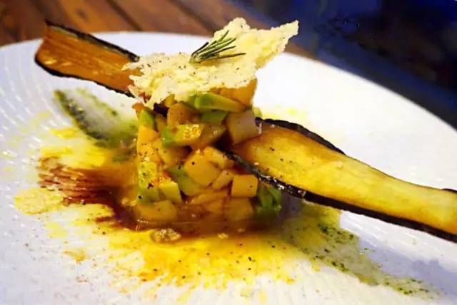 青岛十大高端餐厅港式,青岛最贵的10家餐厅