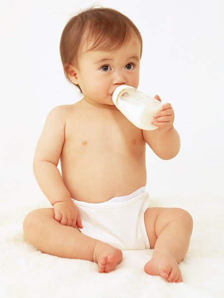 八个月宝宝能断母乳吗,断母乳宝宝哭闹怎么办