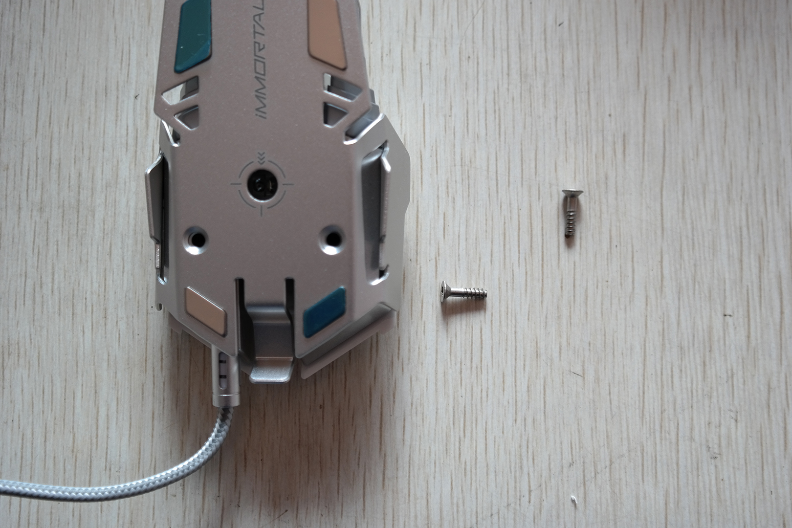 扎实测评,狼派不朽游戏鼠标评测