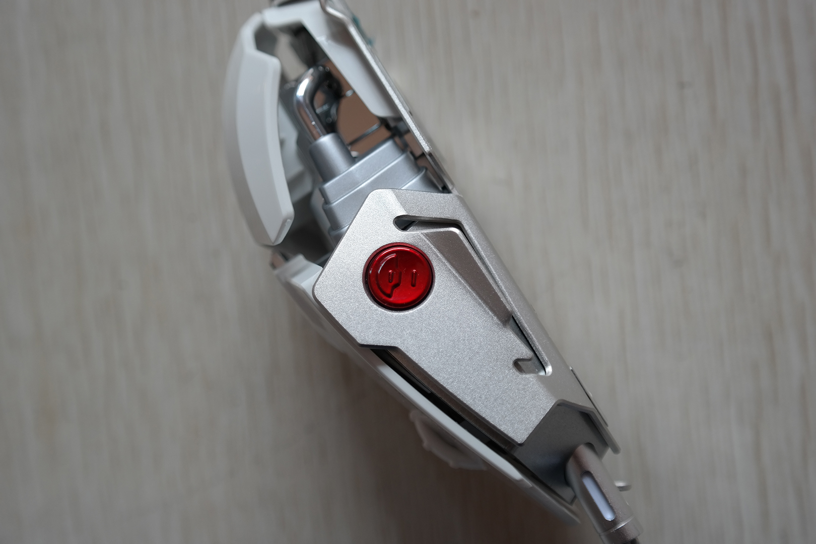 扎实测评,狼派不朽游戏鼠标评测