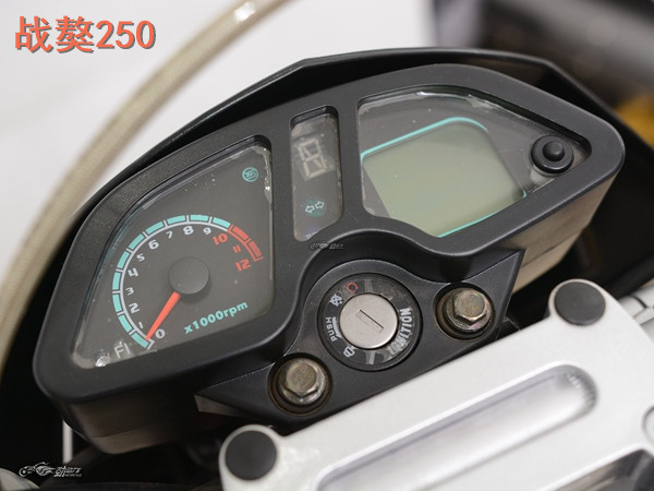 消费对比:18800元,国产滑胎车该选谁?