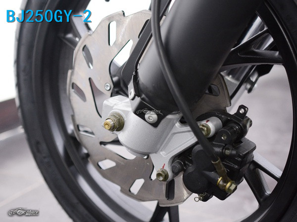 消费对比:18800元,国产滑胎车该选谁?