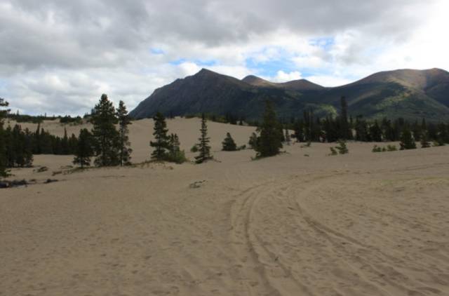 自驾全球最冷的小镇零下71度,自驾去世界上最寒冷的城市