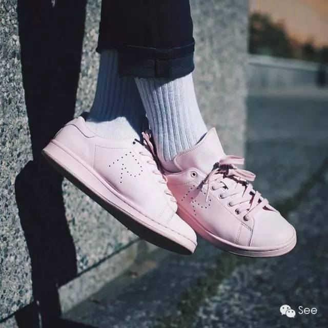 好看的马卡龙配色球鞋,马卡龙配色白色鞋