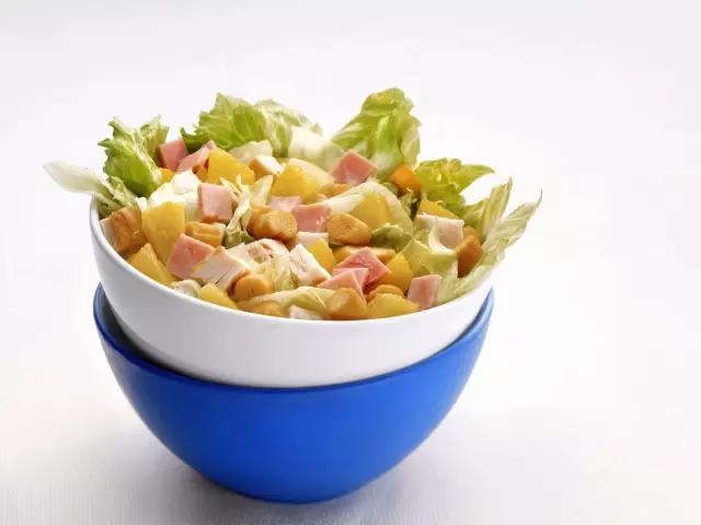 要不要给孩子额外补充维生素d,要不要补充多种维生素矿物质片