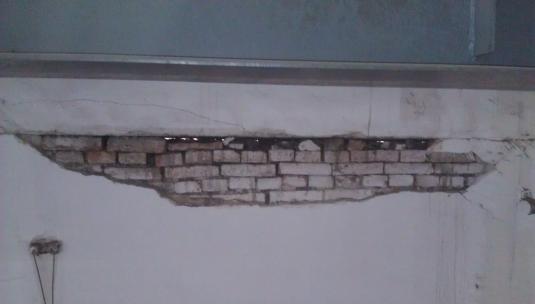 墙体抹灰层有裂缝怎么处理,墙面抹灰层裂纹怎么修补