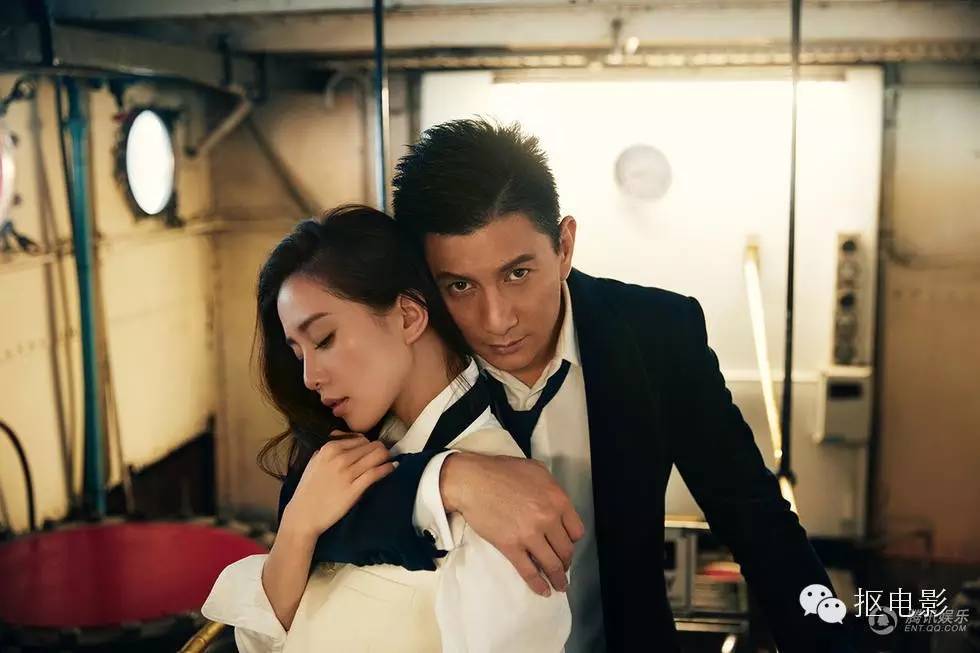 一向低调的隆诗,高调起来10个亿都打不住!