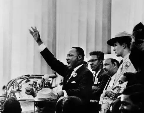 白人成天折腾的时候,黑人兄弟都在干些什么?