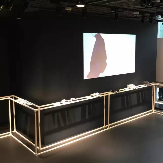 你能管住一个不买新品的女人?