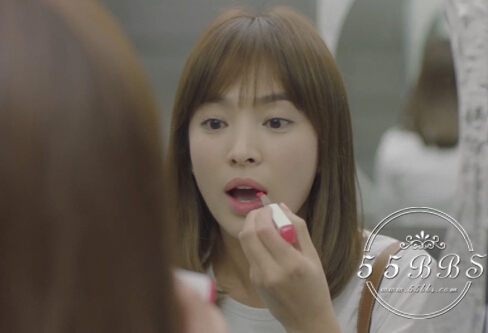 乔妹再美不如唇*诱色**人盘点那些被韩剧带火的唇膏